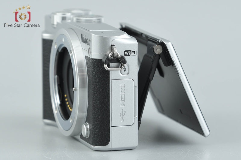 中古】Nikon ニコン 1 J5 シルバー ミラーレス一眼カメラ シャッター