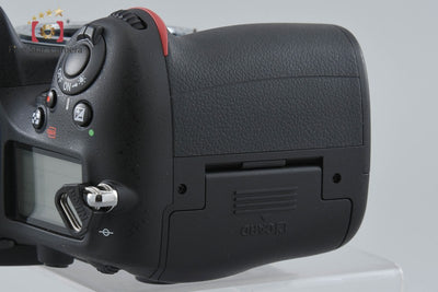 【中古】Nikon ニコン D7100 デジタル一眼レフカメラ シャッター回数僅少 元箱付き