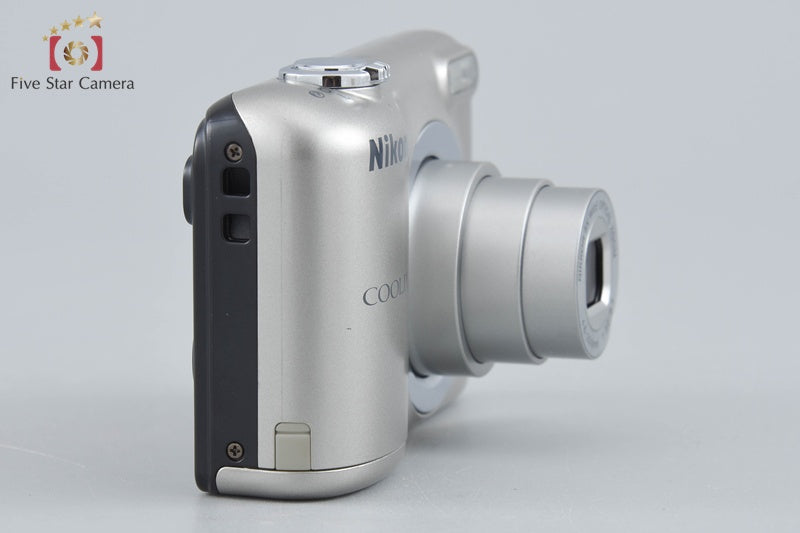中古】Nikon ニコン COOLPIX A10 シルバー コンパクトデジタルカメラ