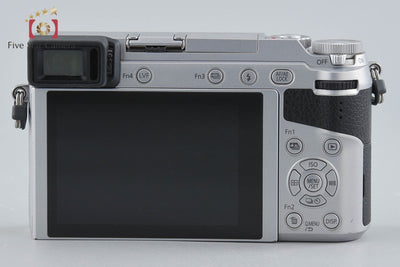 【中古】Panasonic パナソニック LUMIX DMC-GX7MK2 シルバー ミラーレス一眼カメラ シャッター回数僅少