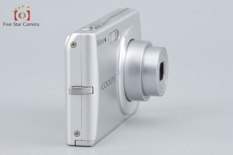 中古】Nikon ニコン COOLPIX S200 シルバー コンパクトデジタルカメラ