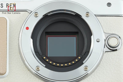【中古】OLYMPUS オリンパス PEN Lite E-PL7 EZ ダブルズームキット ホワイト