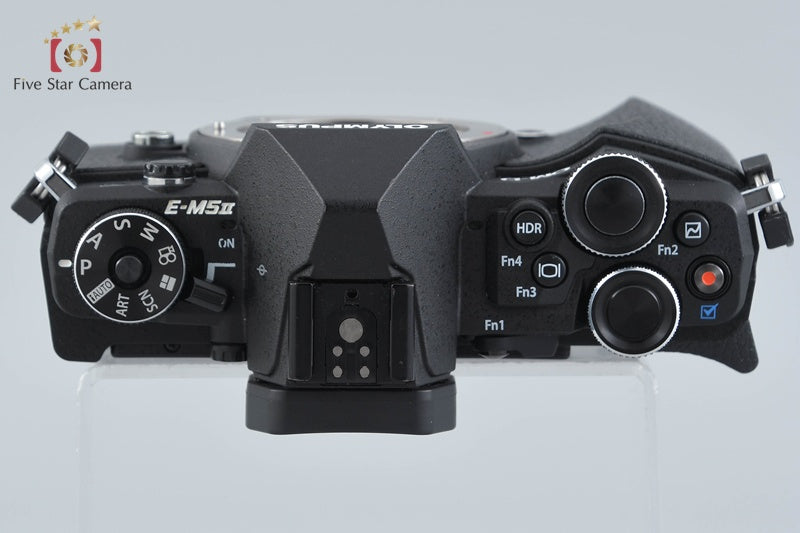 中古】OLYMPUS オリンパス OM-D E-M5 Mark II ブラック ミラーレス一眼