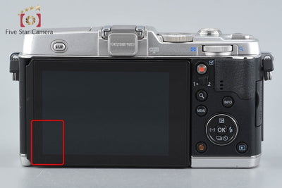 【中古】OLYMPUS オリンパス PEN E-P5 シルバー ミラーレス一眼カメラ シャッター回数僅少