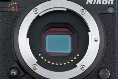 【中古】Nikon ニコン 1 J5 ブラック 標準パワーズームキット シャッター回数僅少
