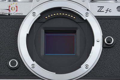 【中古】Nikon ニコン Z fc 28mm f/2.8 スペシャルエディションキット シルバー シャッター回数僅少 元箱付き 海外版
