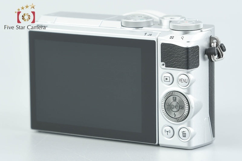 中古】Nikon ニコン 1 J5 シルバー 標準パワーズームキット – Five