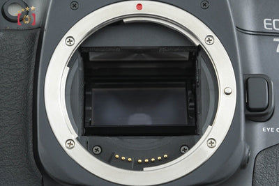 【中古】Canon キヤノン EOS 7 + BP-300 バッテリーパック