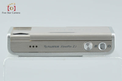 【中古】FUJIFILM 富士フイルム FinePix Z2 シルバー コンパクトデジタルカメラ