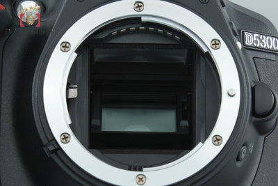 【中古】Nikon ニコン D5300 AF-P ダブルズームキット ブラック