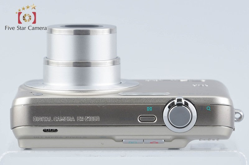 中古】Casio カシオ EXILIM ZOOM EX-Z1050 ゴールド コンパクト