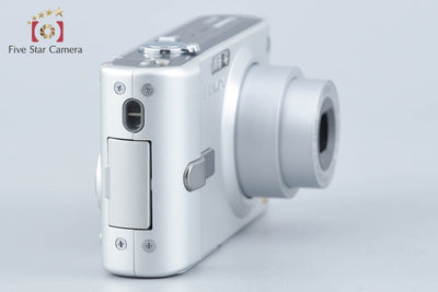 【中古】Panasonic パナソニック LUMIX DMC-FS1 シルバー コンパクトデジタルカメラ