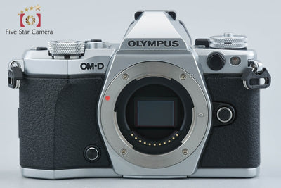 【中古】OLYMPUS オリンパス OM-D E-M5 Mark II シルバー ミラーレス一眼カメラ シャッター回数僅少 元箱付き