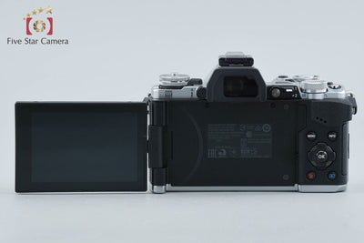 【中古】OLYMPUS オリンパス OM-D E-M5 Mark II シルバー ミラーレス一眼カメラ シャッター回数僅少 元箱付き
