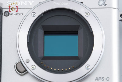 【中古】SONY ソニー α6000 ILCE-6000 ダブルズームレンズキット シルバー シャッター回数僅少 多言語対応