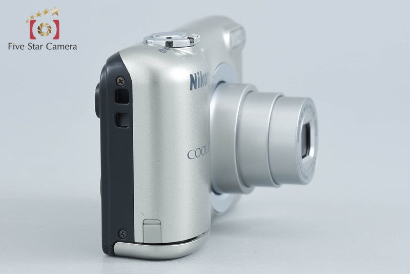 中古】Nikon ニコン COOLPIX A10 シルバー コンパクトデジタルカメラ