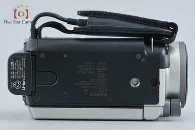 【中古】SONY ソニー ハンディカム HDR-CX560V シャンパンシルバー デジタルビデオカメラ