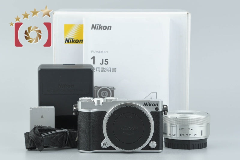 【中古】Nikon ニコン 1 J5 シルバー 標準パワーズームキット 元箱付き