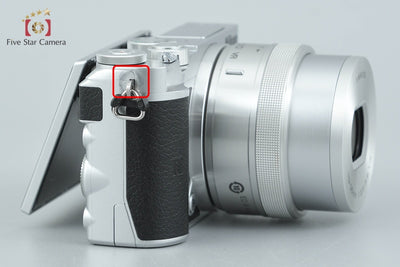 【中古】Nikon ニコン 1 J5 シルバー 標準パワーズームキット 元箱付き