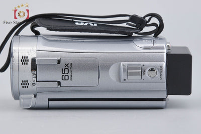 【中古】JVC ケンウッド Everio GZ-E745 シルバー デジタルビデオカメラ