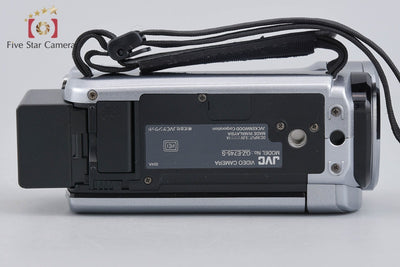 【中古】JVC ケンウッド Everio GZ-E745 シルバー デジタルビデオカメラ