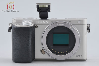 【中古】SONY ソニー α6000 ILCE-6000 シルバー ミラーレス一眼カメラ シャッター回数僅少 多言語対応