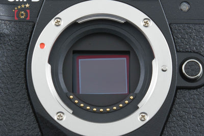 【中古】OLYMPUS オリンパス OM-D E-M10 Mark III EZ ダブルズームキット ブラック シャッター回数僅少