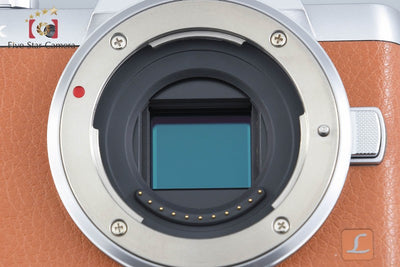 【中古】Panasonic パナソニック LUMIX DMC-GF7 ダブルズームレンズキット ブラウン シャッター回数僅少 元箱付き