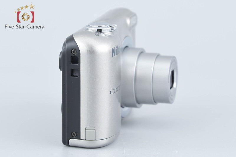 中古】Nikon ニコン COOLPIX A10 シルバー コンパクトデジタルカメラ