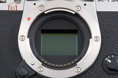 【中古】FUJIFILM 富士フイルム X-T30 II 15-45mm レンズキット シルバー 元箱付き