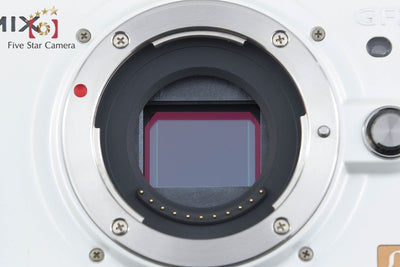 【中古】Panasonic パナソニック LUMIX DMC-GF2 ホワイト + LUMIX G VARIO 14-42mm f/3.5-5.6 ASPH. MEGA O.I.S. H-FS014042
