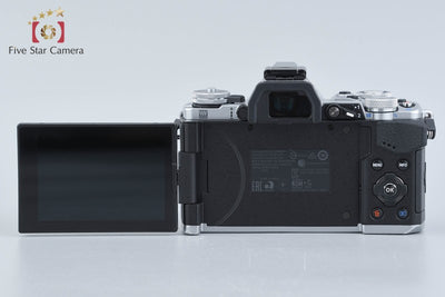 【中古】OLYMPUS オリンパス OM-D E-M5 Mark II シルバー ミラーレス一眼カメラ