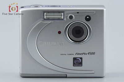 【中古】FUJIFILM 富士フイルム FINEPIX 4500 シルバー コンパクトデジタルカメラ