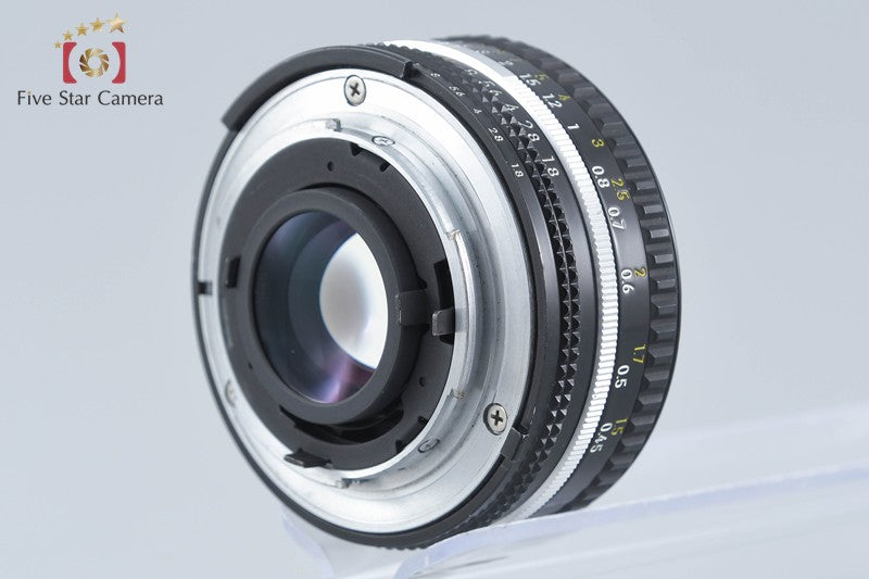 【中古】Nikon ニコン FE ブラック + Ai-S NIKKOR 50mm f/1.8 - 3枚目