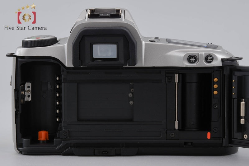 中古】Canon キヤノン New EOS Kiss シルバー フィルム一眼レフカメラ