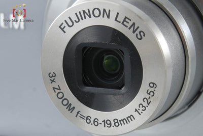 【中古】FUJIFILM 富士フイルム FINEPIX JV100 シルバー コンパクトデジタルカメラ