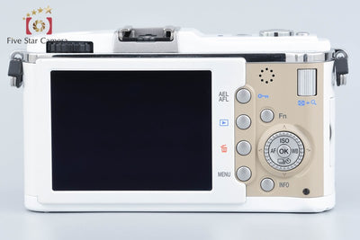【中古】OLYMPUS オリンパス PEN E-P1 ホワイト ダブルレンズキット シャッター回数僅少