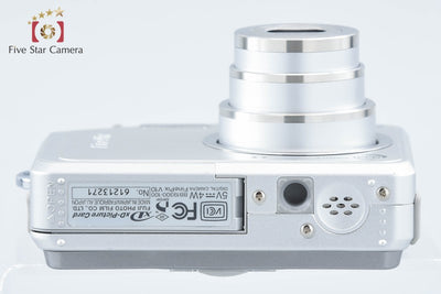 【中古】FUJIFILM 富士フイルム FinePix V10 シルバー コンパクトデジタルカメラ