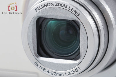 【中古】FUJIFILM 富士フイルム FINEPIX F200EXR シルバー コンパクトデジタルカメラ