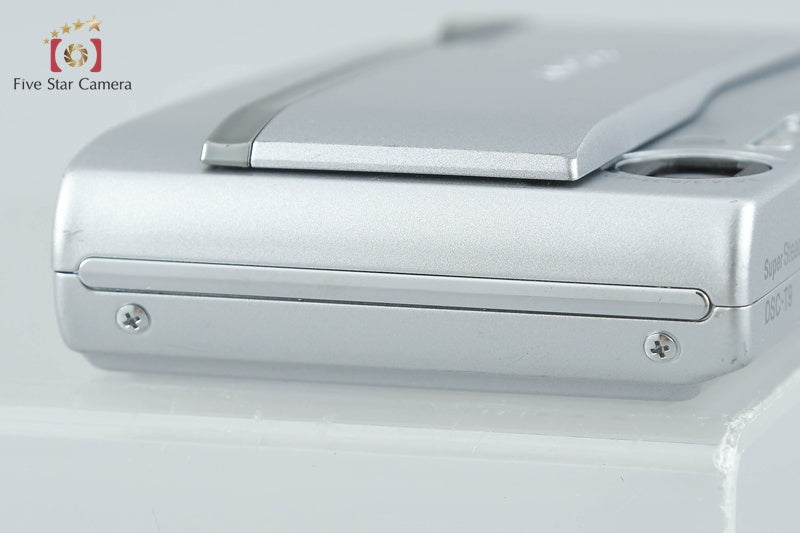 中古】SONY ソニー Cyber-shot DSC-T9 シルバー デジタルスチルカメラ