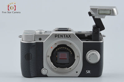 【中古】PENTAX ペンタックス Q10 ズームレンズキット シルバー シャッター回数僅少