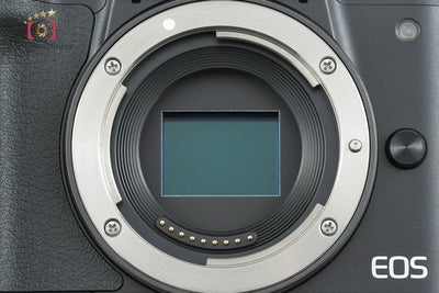 【中古】Canon キヤノン EOS Kiss M ダブルレンズキット ブラック シャッター回数僅少 元箱付き
