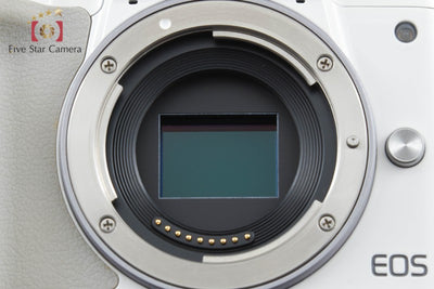 【中古】Canon キヤノン EOS Kiss M EF-M 15-45 IS STM レンズキット ホワイト