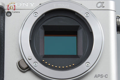 【中古】SONY ソニー α6000 ILCE-6000 ホワイト パワーズームレンズキット シャッター回数僅少 海外版