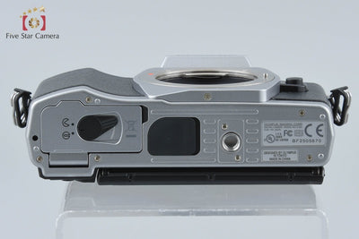 【中古】OLYMPUS オリンパス OM-D E-M5 シルバー ミラーレス一眼カメラ シャッター回数僅少