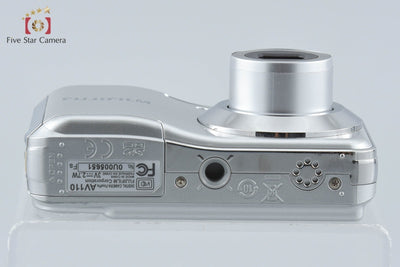 【中古】FUJIFILM 富士フイルム FinePix AV110 シルバー コンパクトデジタルカメラ