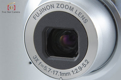 【中古】FUJIFILM 富士フイルム FinePix AV130 シルバー コンパクトデジタルカメラ