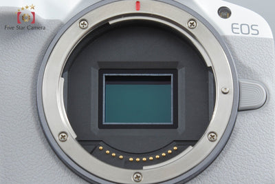 【中古】Canon キヤノン EOS R50 ダブルズームキット ホワイト シャッター回数僅少 元箱付き