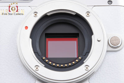 【中古】OLYMPUS オリンパス PEN E-PL8 EZ ダブルズームキット ホワイト シャッター回数僅少 元箱付き