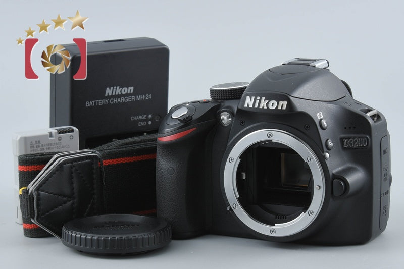 【中古】Nikon ニコン D3200 ブラック デジタル一眼レフカメラ シャッター回数僅少